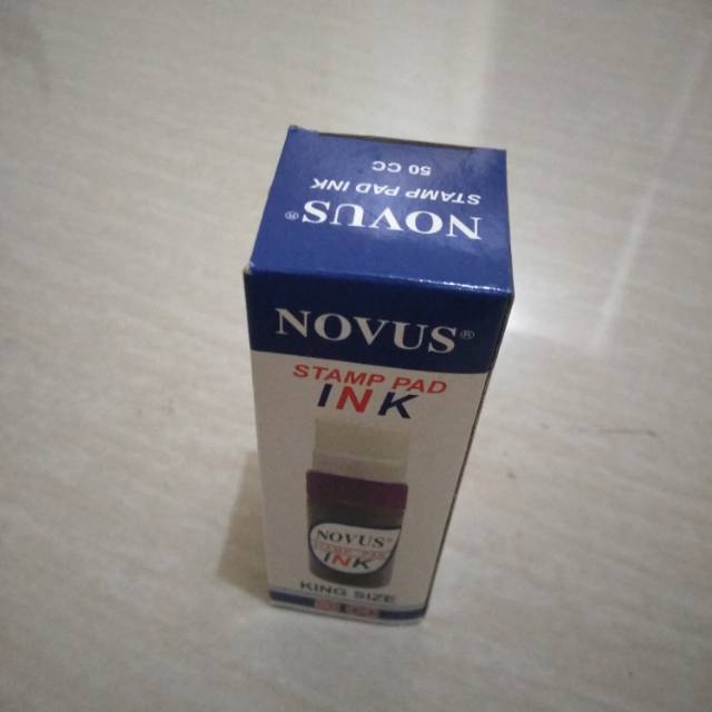 

Tinta karung warna biru