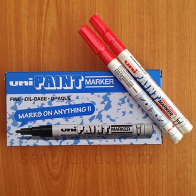 

UniPaint Marker PX-21 Red