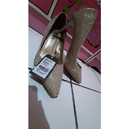 preloved heels matahari/ preloved nevada/ heels detail/ heels nevada/ heels matahari / preloved heel