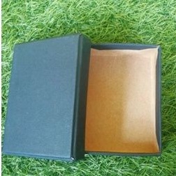 

GIFT BOX MINIGOLD - Gift Box Serbaguna