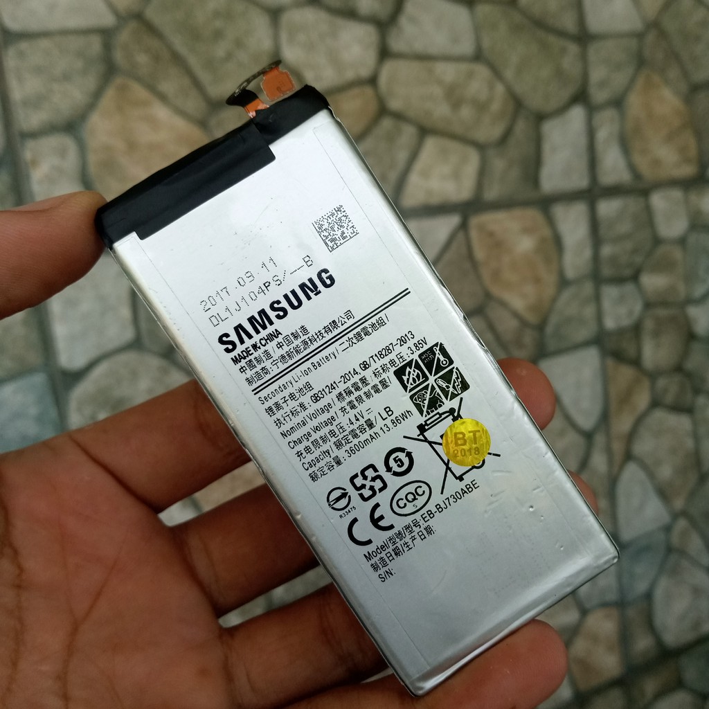 Baterai Samsung Galaxy J7 Pro 2017/J730