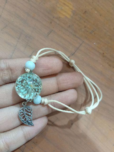 Spesimen Tanaman Kering Gelang Kaca Bola Dandelion Gypsophila Girlfriends Gift