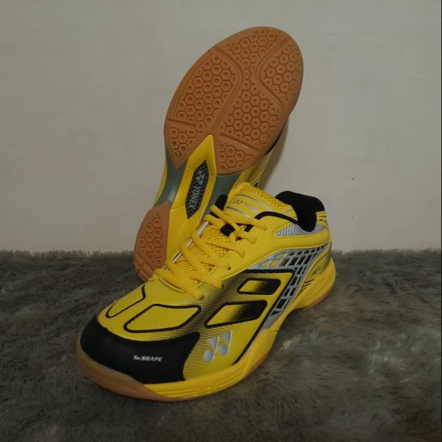 CLEAR STOCK SEPATU BADMINTON YONEX ALL ENGLAND 04 YELLOW/BLACK/SILVER (DIJAMIN 100% ORIGINAL)