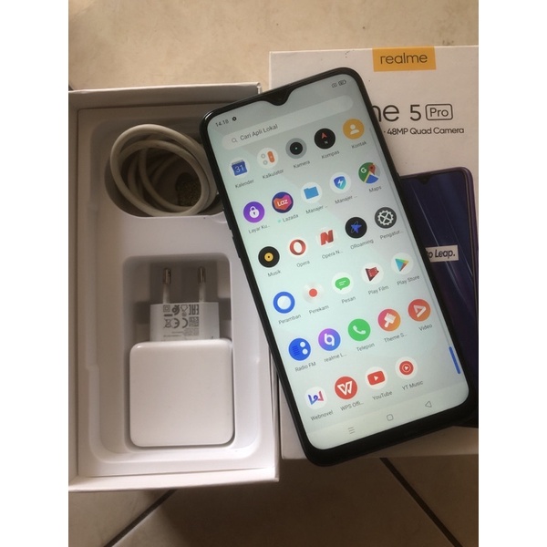 second / bekas realme 5pro ram 4-128 fullset ori