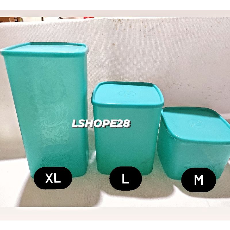 toples batik kecil sedang besar jumbo.Toples batik plastik tebal M/L/XL.Toples kue/permen/kacang tup