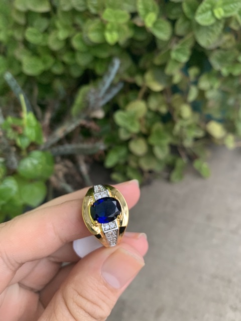 Cincin Batu Royal Blue Safir Cutting Mewah Elegan Minimalis Gold Filled