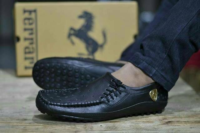 sepatu kerja pria santai kantor casual