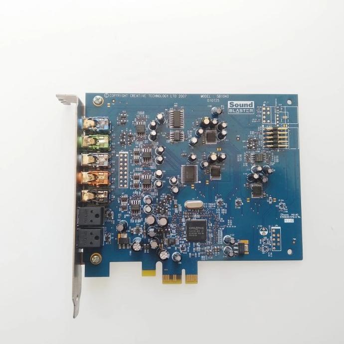 Creative SB1040 Sound Blaster X-Fi Xtreme Audio PCI-E Sound Card