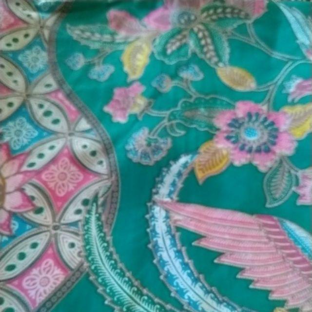 Kain Batik Solo 3 Motif Burung Parang Kawung Warna Hijau Tosca