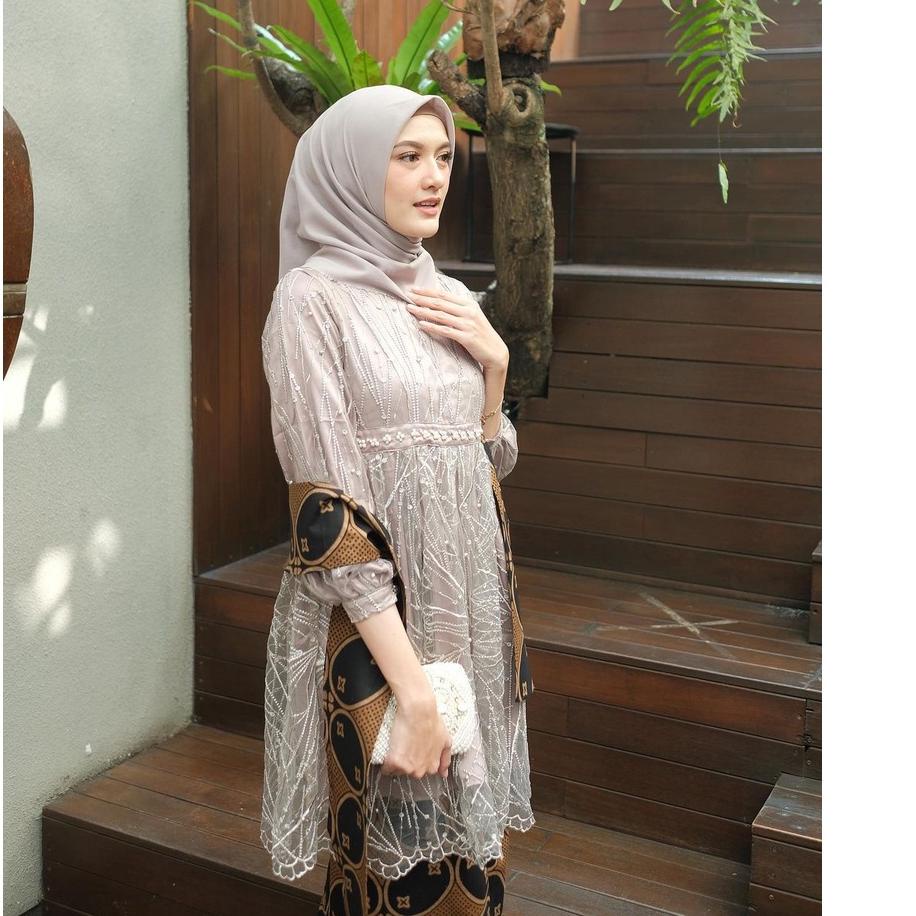 Keluaran Terbaru.. Batik Couple Kebaya Modern  Kebaya Tunik  Tunangan  Wisuda  Kondangan  Lamaran Ba