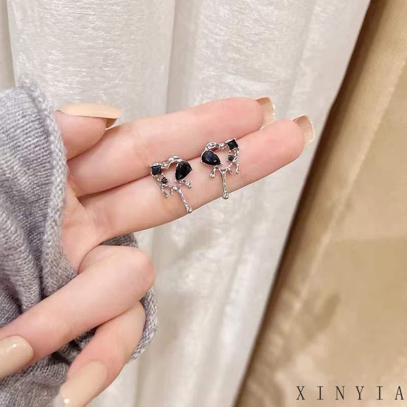 Anting Stud Bentuk Hati Untuk Wanita