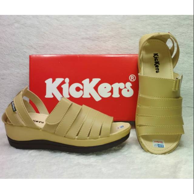 Sandal wedges bangkol kickers 03