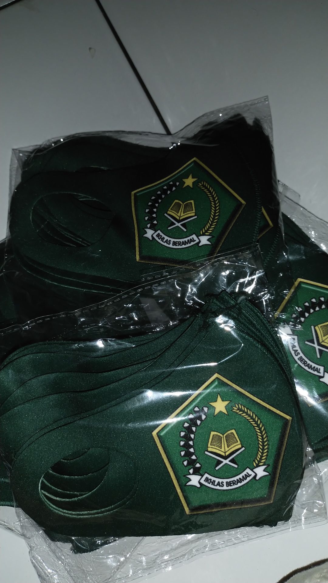 Masker Anak Sekolah Scuba Smp/sma/madrasah/masker Sekolah Batik /polos/pramuka /