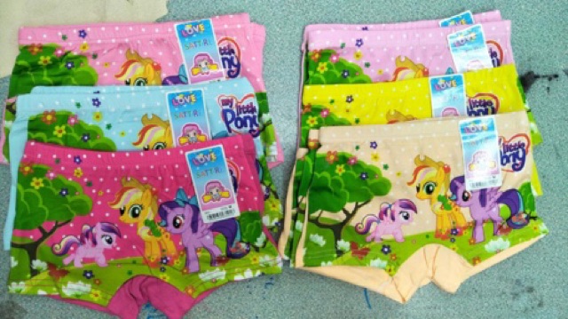 CD CELANA DALAM BOXSER ANAK PEREMPUAN(motip random)READY SIZE M.L.XL HARGA SET 3 POTONG