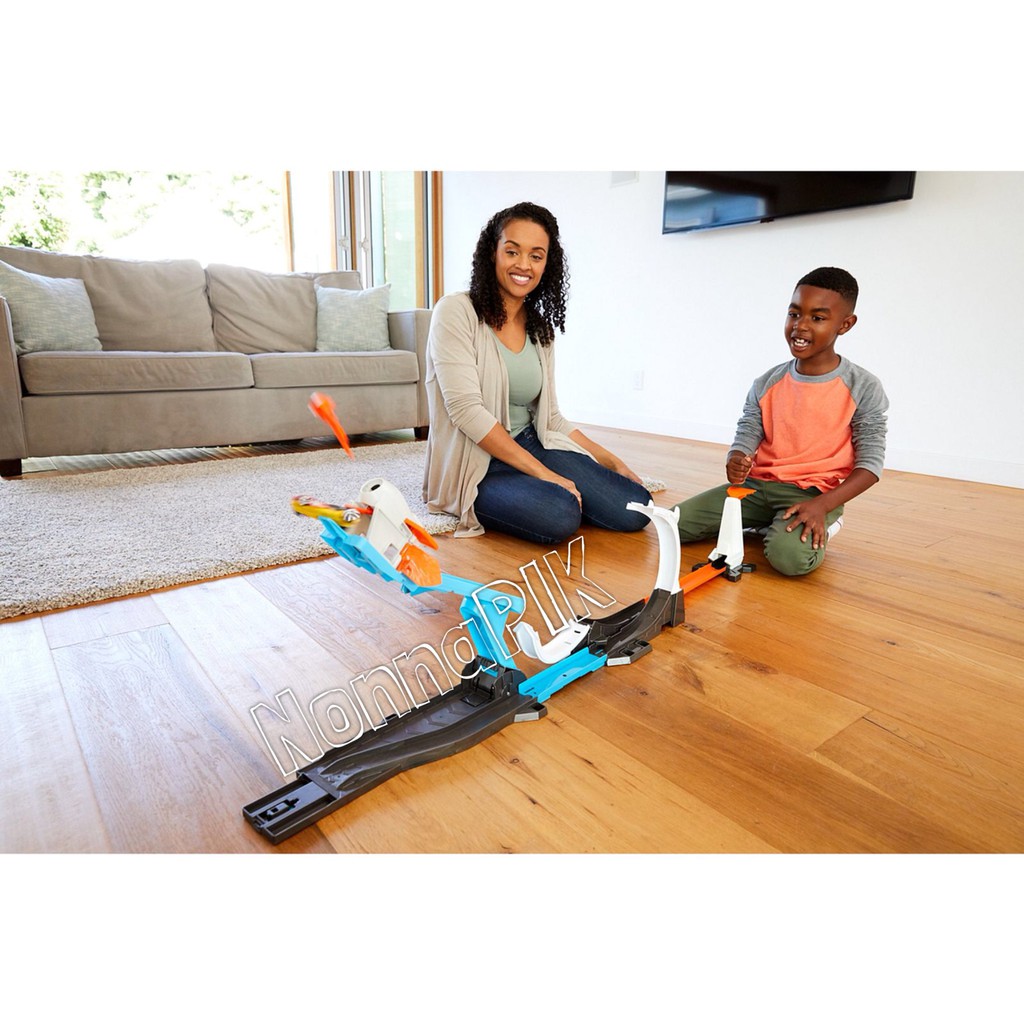 hot wheels track builder rocket launch set