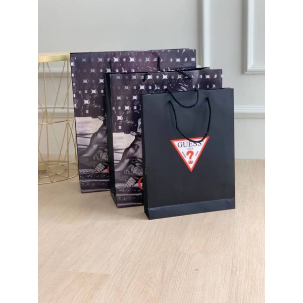 Paper Bag Guess (Tidak bisa checkout tanpa order tas disini)