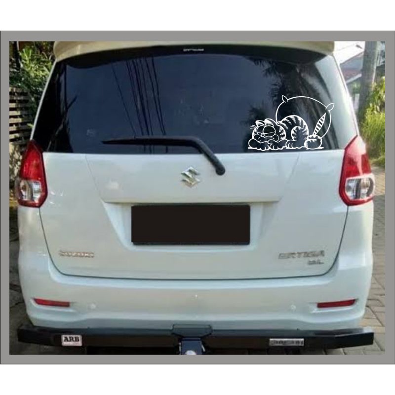 stiker cutting kaca belakang mobil