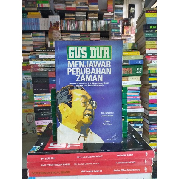 Buku Original : GUS DUR Menjawab Perubahan Zaman