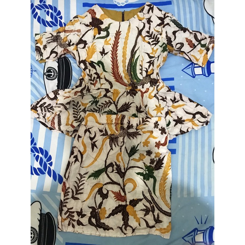 Preloved Dress Batik Tulis