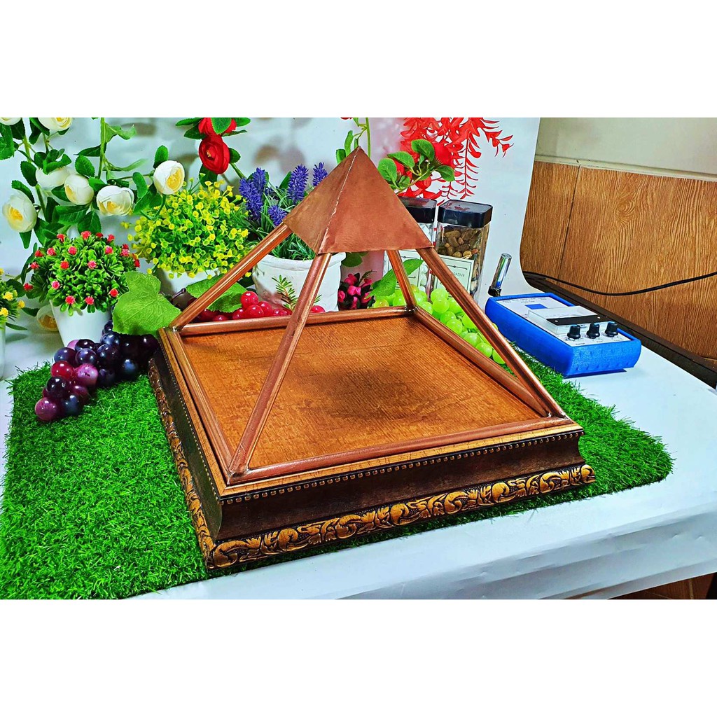 SACRED GEOMETRY COPPER PYRAMID - ORGONE ENERGY - PIRAMIDA ORGONITE