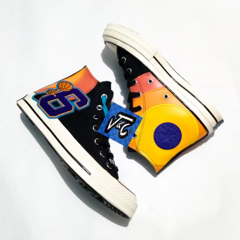 Sepatu Converse Chuck 70 70s x Space Jam Looney Tunes Hi Black Orange
