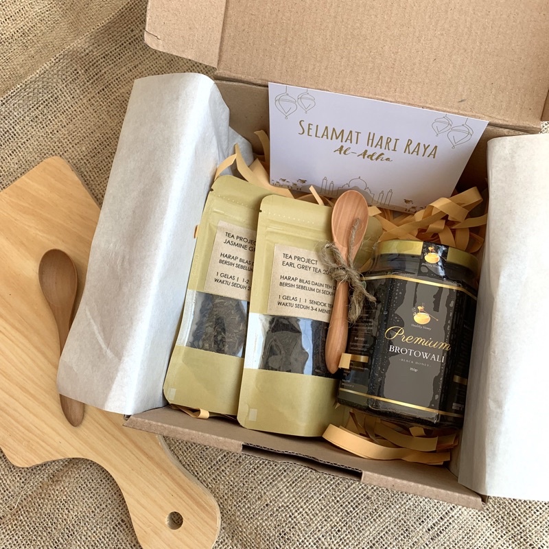 

Basic Hampers Madu / Teh / Parcel Madu / Gift Set 2 / Hampers Birthday / Wedding / Goodluck