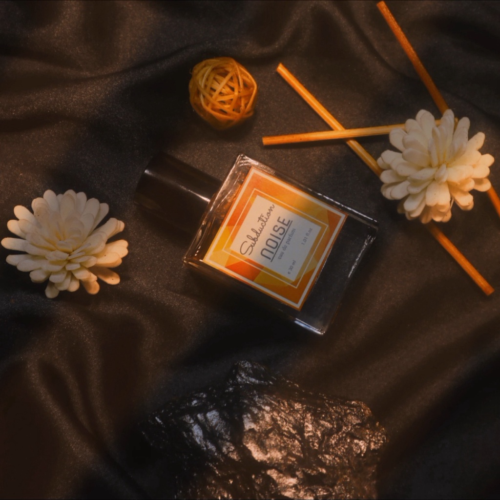 parfum wanita 30 ml NOISE eau de parfum original