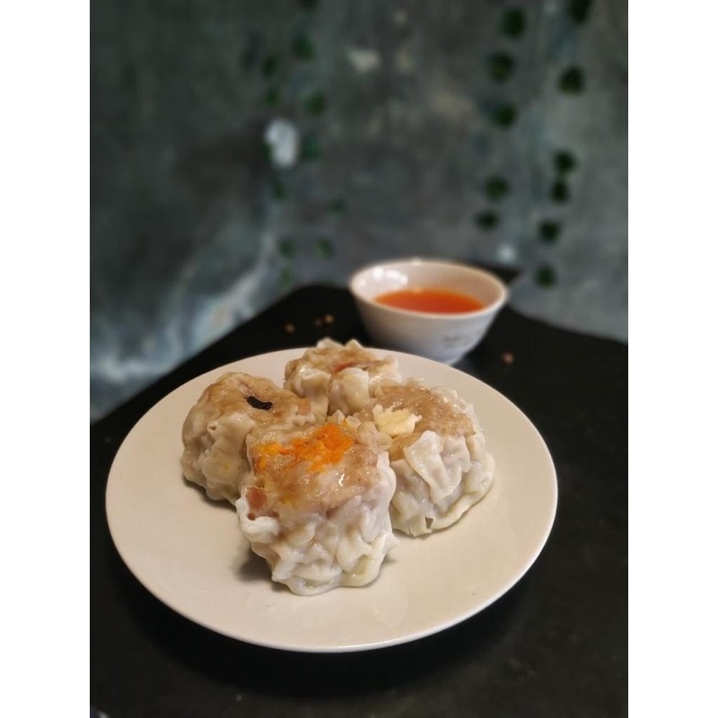 

dimsum frozen halal isi 10pcs kualitas premium