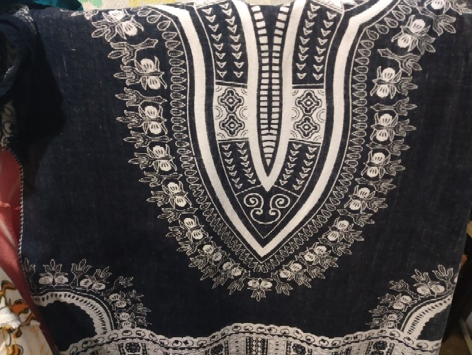 Kaos Dashiki - Kaos Batik Motif Biku Hitam Putih - Ukuran L