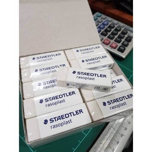 Penghapus STAEDLER Besar Putih