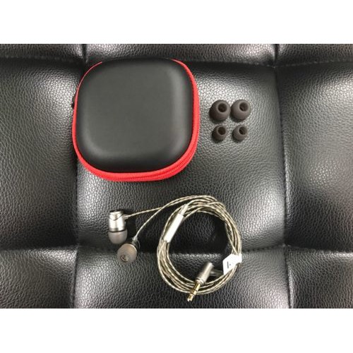 SoundMagic E11C Garansi Resmi 1 Tahun Sound Magic E11 C In Earphone With Mic + Volume Control / Headset / Handsfree Mikrofon / Earphones Microphone / Hifi Audio