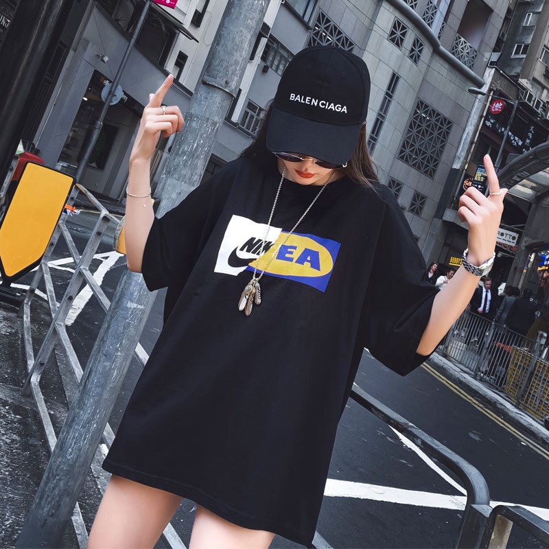 Kaos Hitam Premium /Kaos Atasan Wanita Fashion Import /Baju Cewe Oversize Korea Style /T-shirts Unisex Original New