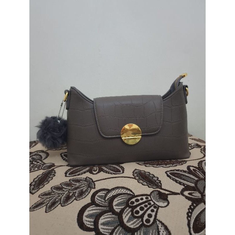 Tas selempang import TLY