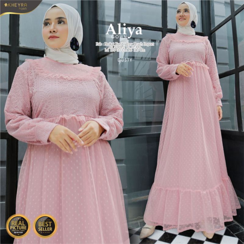Aliya gown by Kheyra Hijab