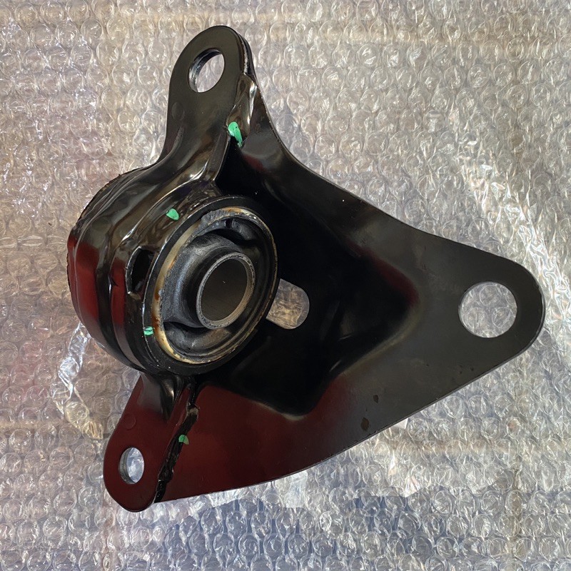 Bos Bush Bushing Karet Arm Sayap Depan Honda Jazz S RS GE8 2008-2013 City GM2 2009-2013 Freed 2010-2015 Berikut Breket Bracket