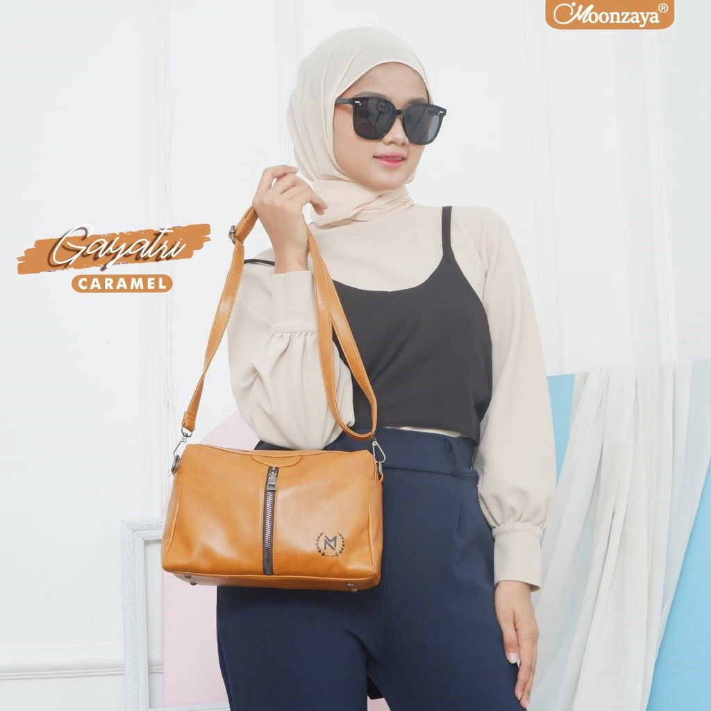 [READY MOONZAYA] Sling Bag Wanita Gayatri Moonzaya