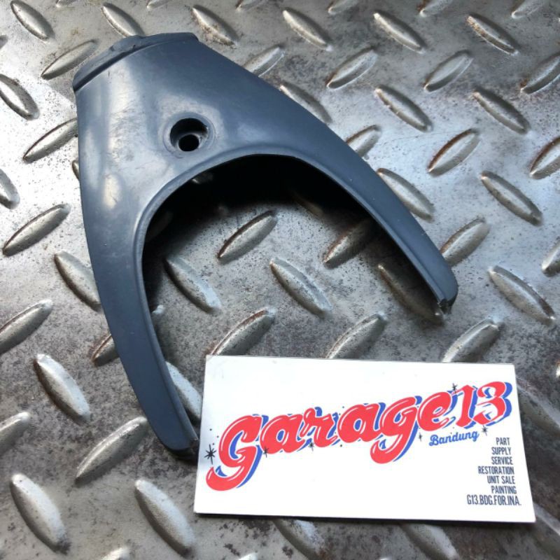 Capit spakbor kumis spakbor slebor depan Pispot Honda C50 C65 C70 C90