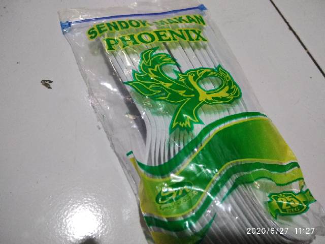 SENDOK MAKAN PLASTIK ISI 25PCS