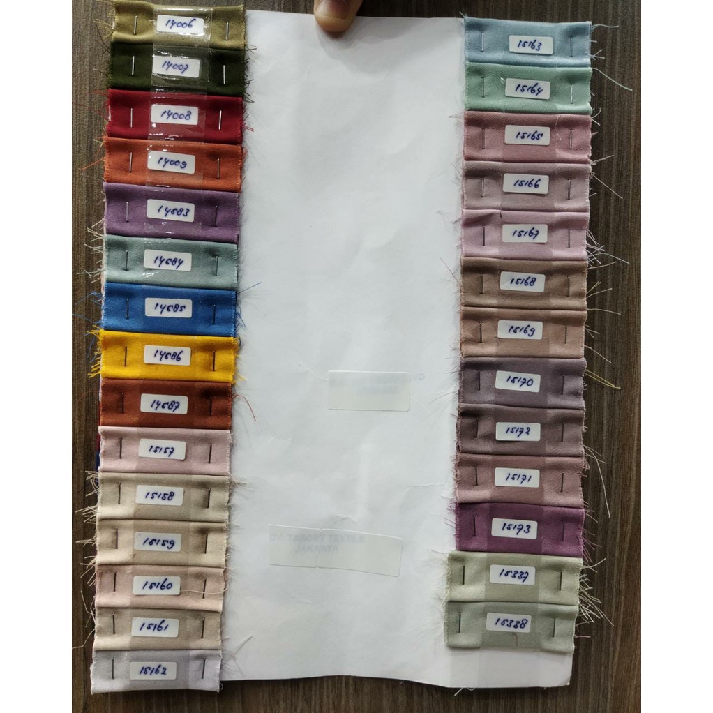 Satin Double Face Tissura/satin tissura/ double face silky/bahan satin tissura/bahan satin double face/kain polos tissura/kain silky tissura/