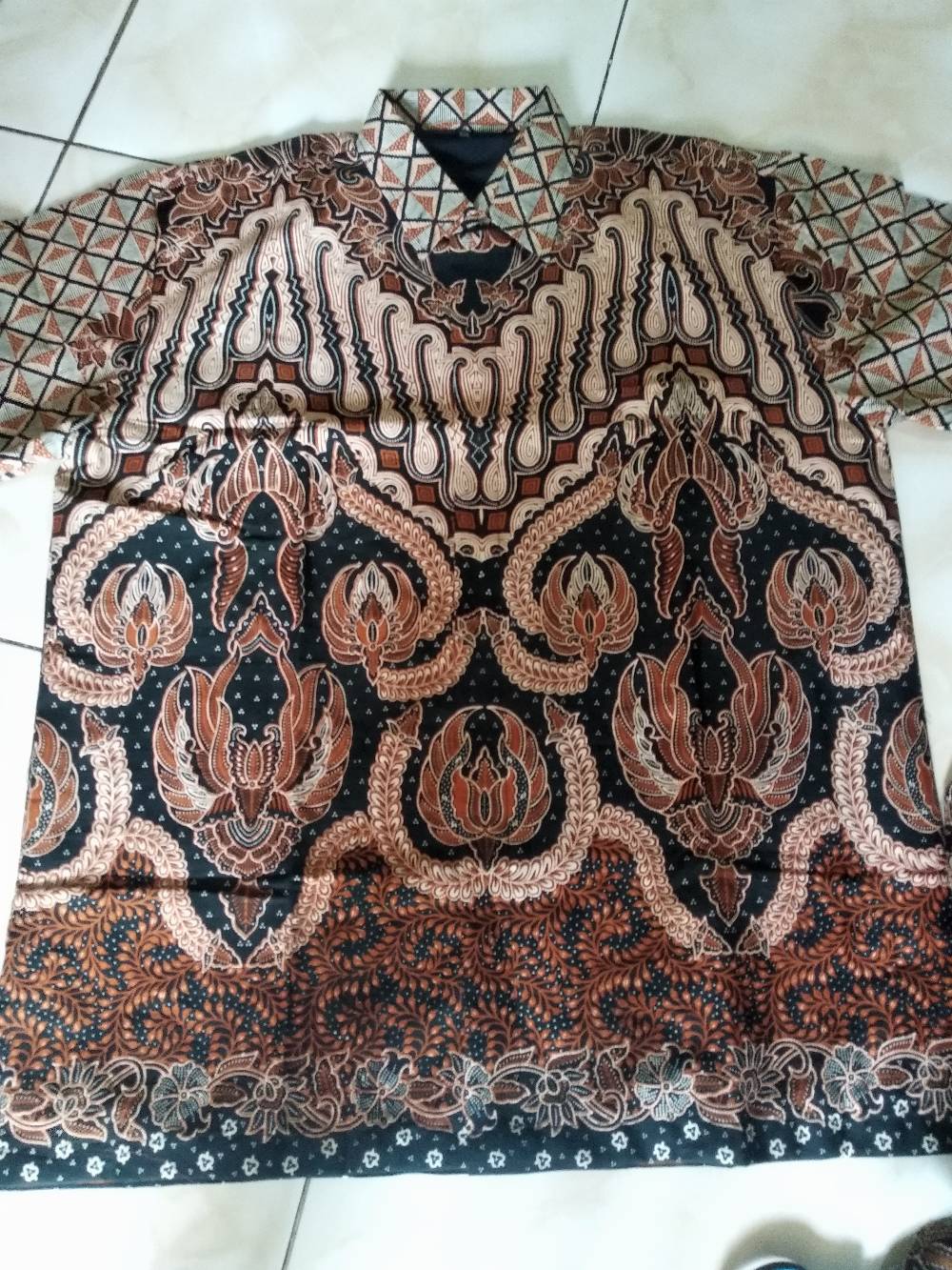 Parang Sekti Pendek Kemeja Batik Pria Katun Sragenan Full Furing