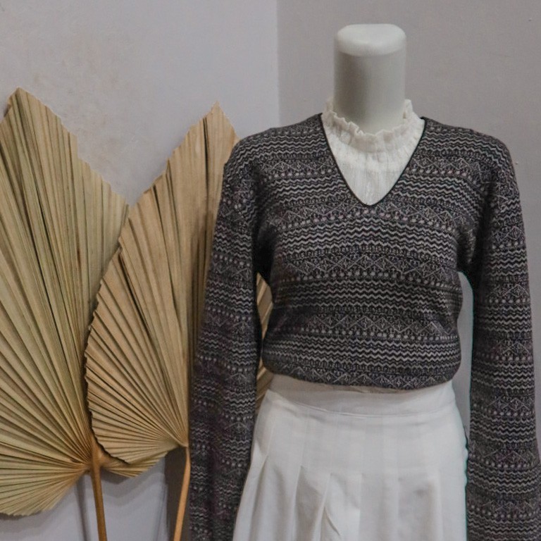 Sweater Tribal Etnik Navajo Warna Hitam Pink