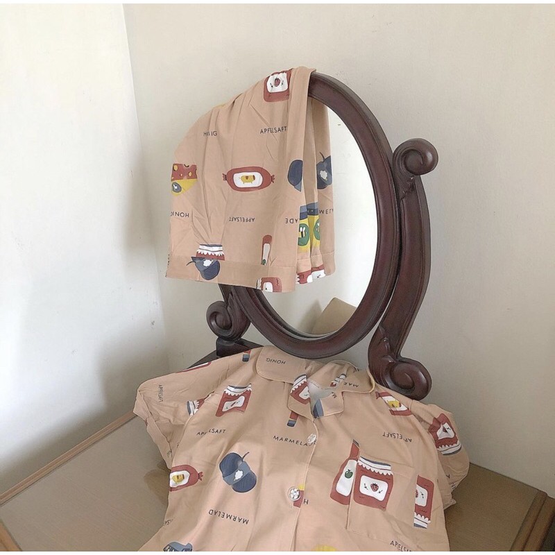 

tomato ketup (harga di tambahkan dengan biaya admin)