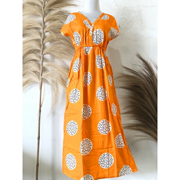 DASTER MANOHARA VANESA BALI-ACTERI OREN