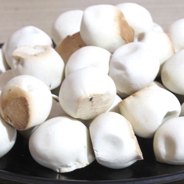 

Kue Nopia Bundar Enak 250 Gr