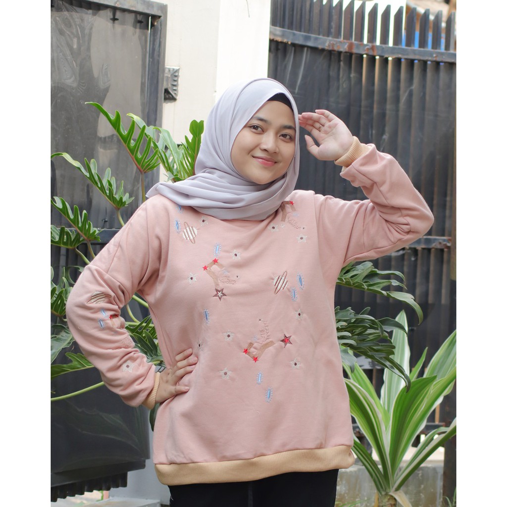 Stars sweater / Hoodie / Hoodie wanita/ PAKAIAN WANITA - SWEATER / Hoodie terlaris - Baju kekinian