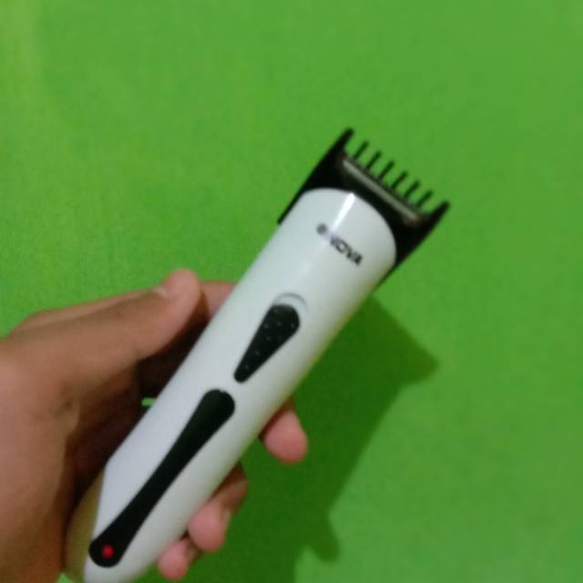 Nova cukur rambut modern