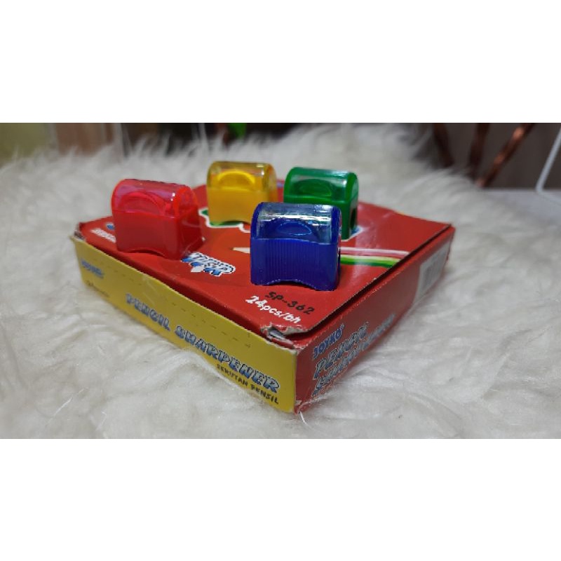 

serutan/rautan merk joyko alat tulis warna warni sekolah