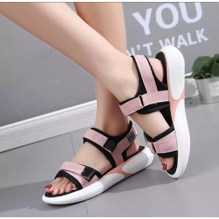 Mettastuff. - sendal wanita terbaru 2021 remaja kekinian/SANDAL GUNUNG WANITA FASHION