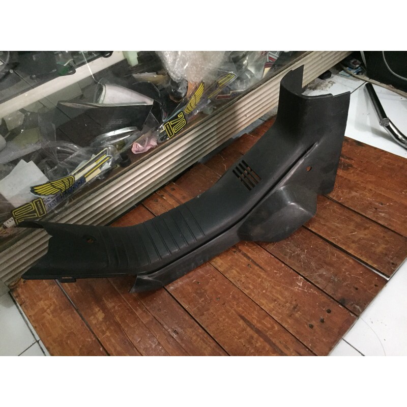 legshield astrea grand