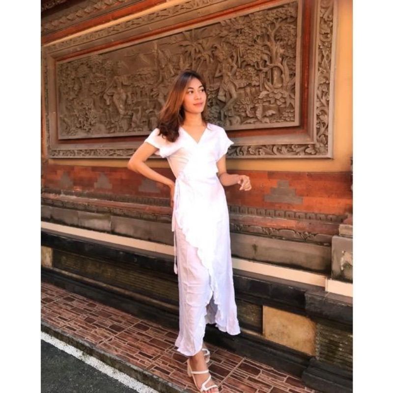 Ready Pakaian wanita Dres putih panjang, lengan pendek dengan tali